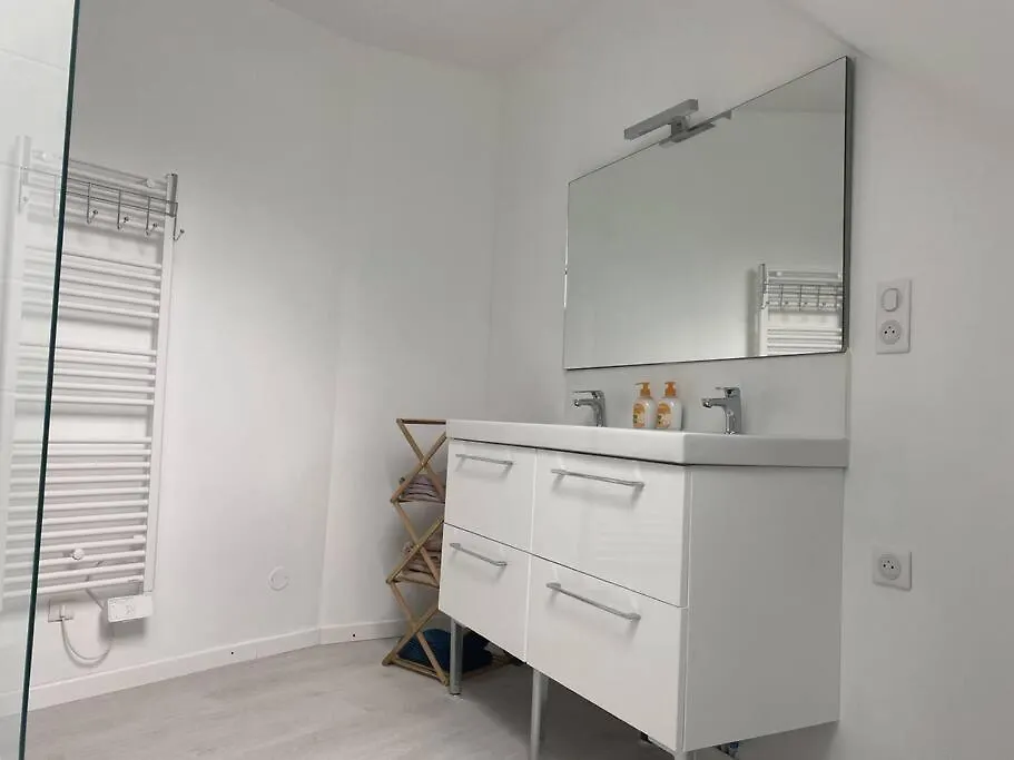 Hébergement de vacances Villa Kay Doudou 60M2 - 5 Min Aeroport - Navette - Parking à Bonlier France